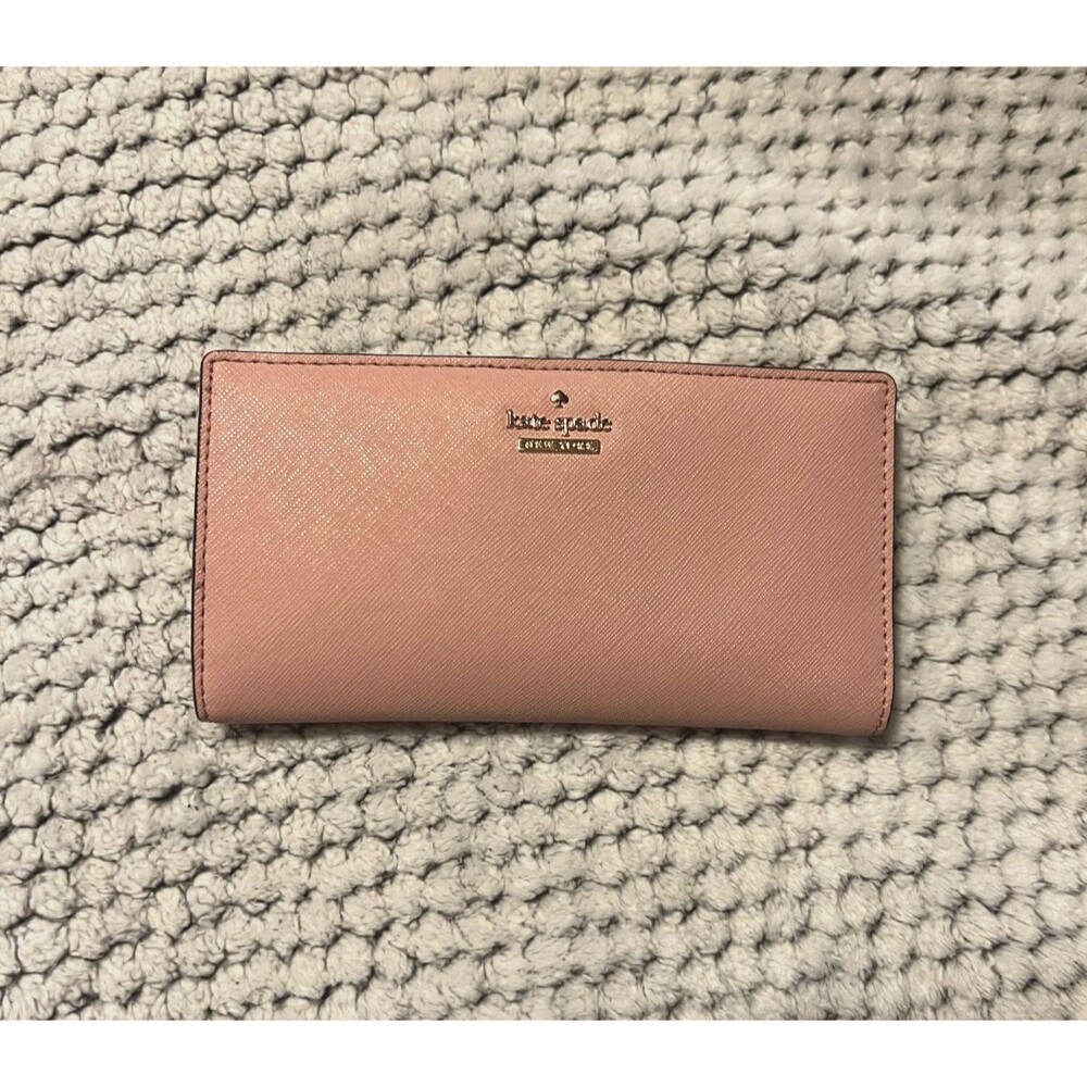 Kate Spade New York Madison Large Slim Bi-fold Wallet Pink Great Condition